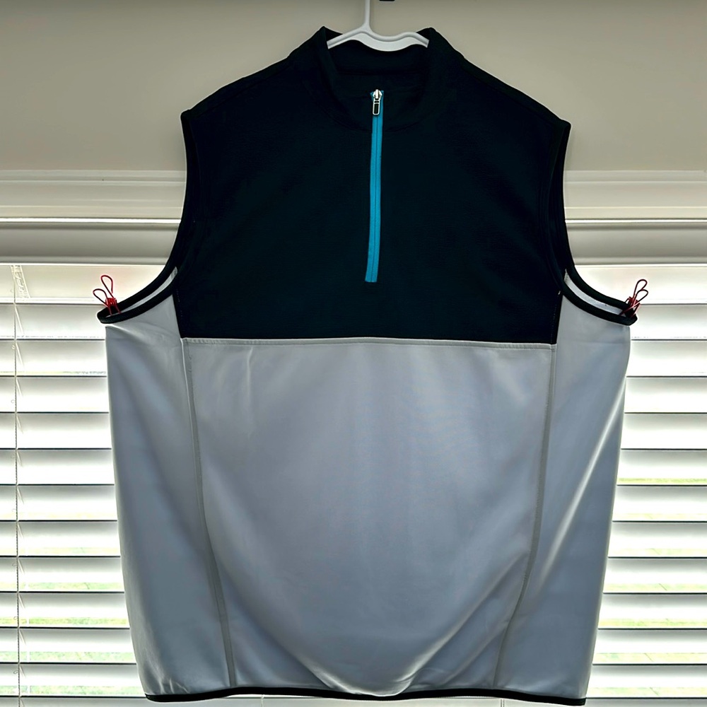 Pebble Beach 1/4 zip golf vest
